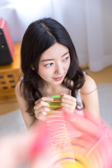 年轻的老师免费高清版